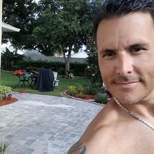 Meet your Posher, Domonick